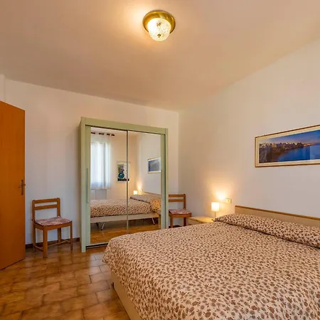 Apartment Dimora Corte San Zeno Vicino Al Ac *