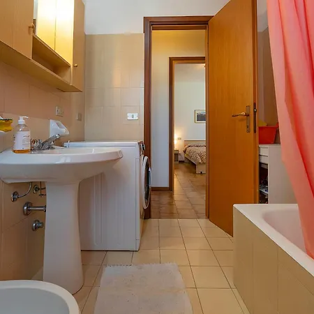 Apartment Dimora Corte San Zeno Vicino Al Ac